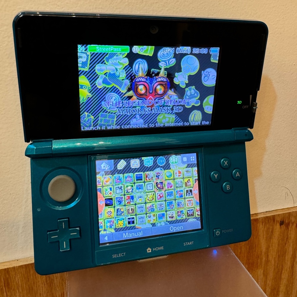 Original Nintendo 3ds 128gb - Picture 5 of 8